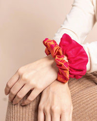 2 chouchous en soie -  fushia